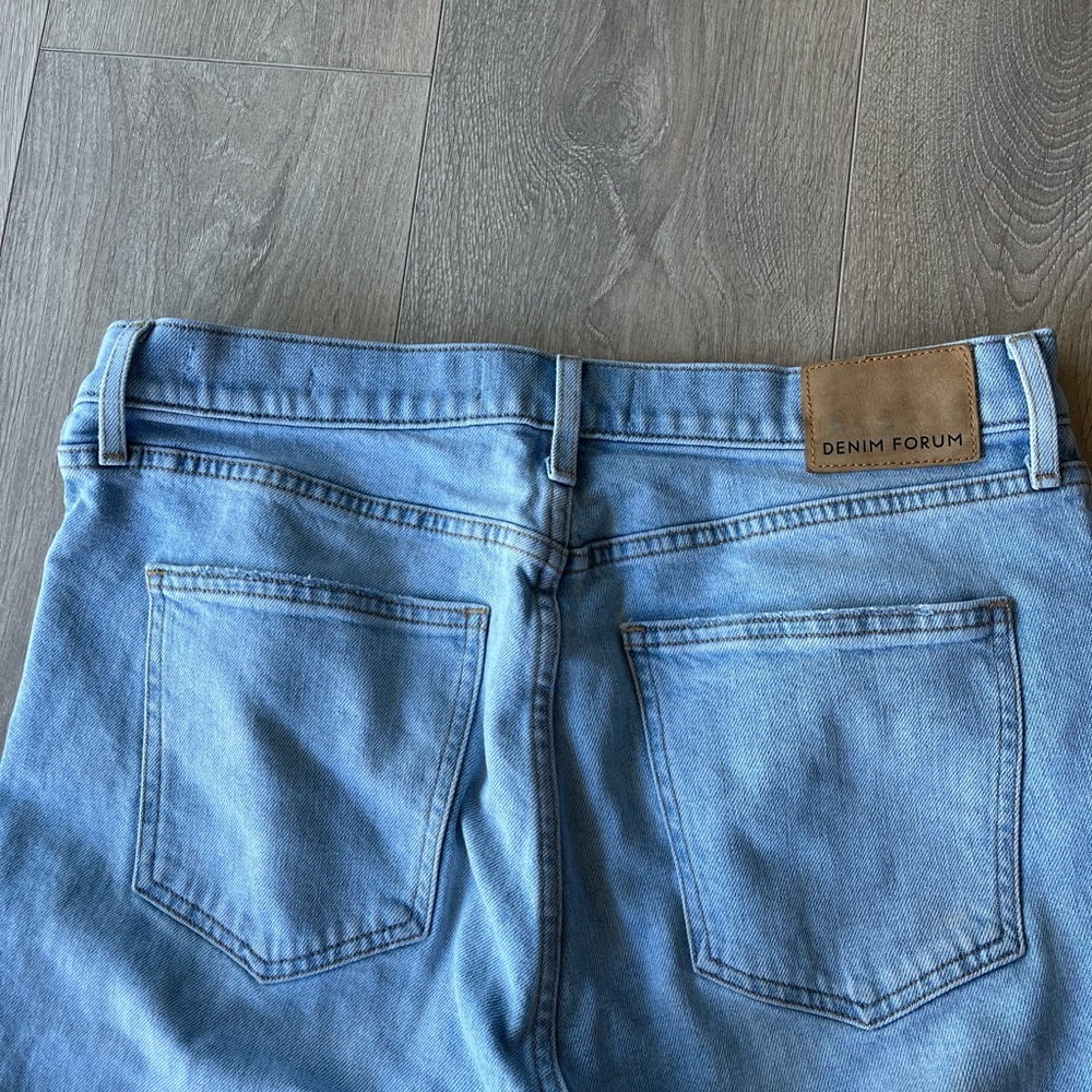 Denim Form - Picture 4 of 5
